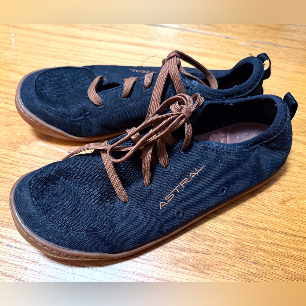 Astral Loyak Men’s Sneaker, Size 8